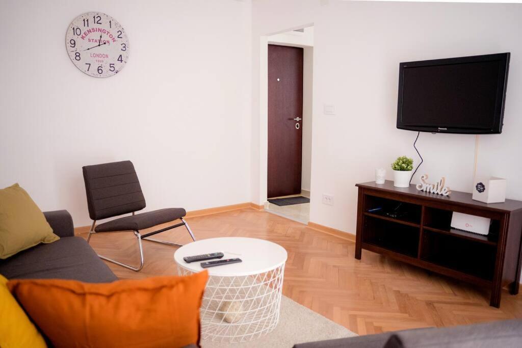 Downtown, Spacious, 2 Bedroom Apartment Belgrad Zewnętrze zdjęcie